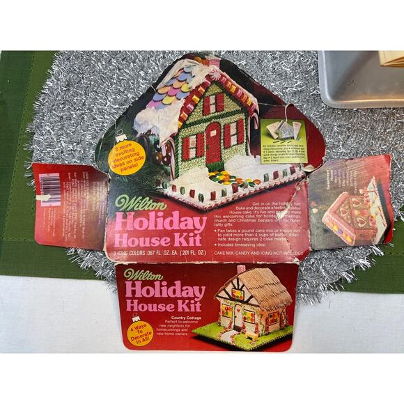 Wilton Holiday House Cake Pan Gingerbread House 1980s Christmas/Valentines Day - Picture 7 of 7